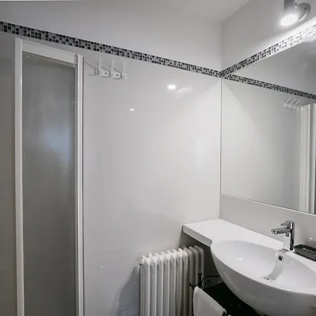 Hidden Gem In 4* البندقية