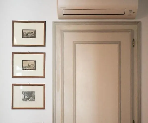 Hidden Gem In Veneza