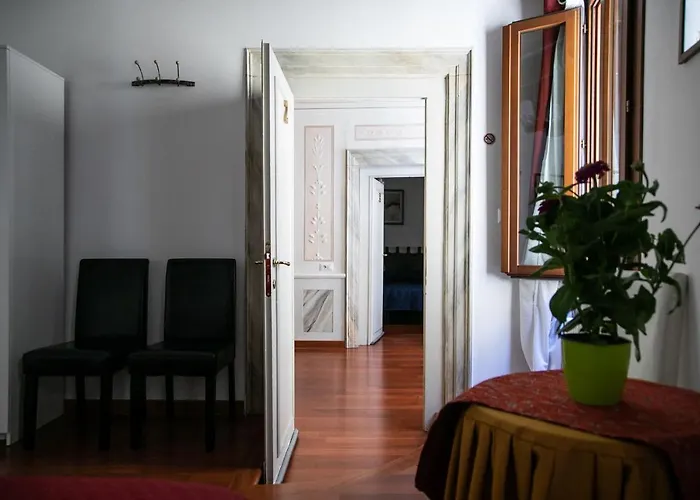 招待所 Hidden Gem In 威尼斯