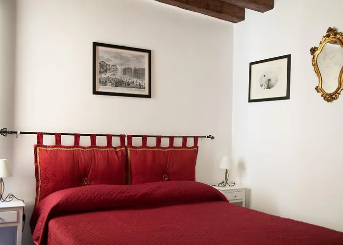 Hidden Gem In Veneza