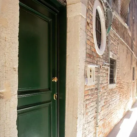 Hidden Gem In Pensión Venecia